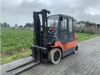 Electric forklift Toyota 7FBMF40: picture 1