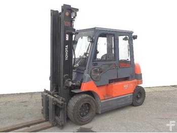 Diesel forklift Toyota 7 FBMF 45: picture 1