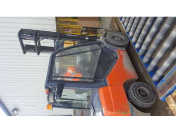 Forklift Toyota 8FDF30: picture 1