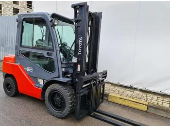 Forklift Toyota 9519 - 02-8FDF30: picture 1