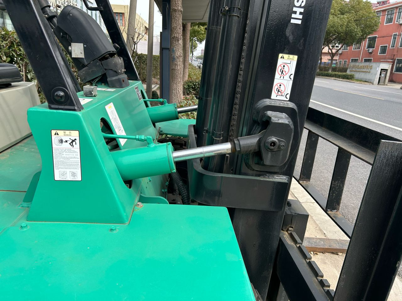 Diesel forklift Used mitsubishi 7ton forklift good quality equipment for sale: picture 10