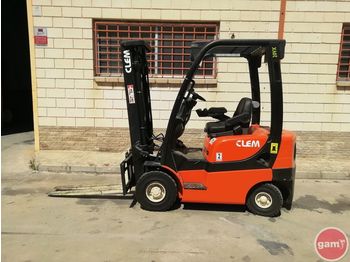 Forklift YALE GDP20SVX: picture 1