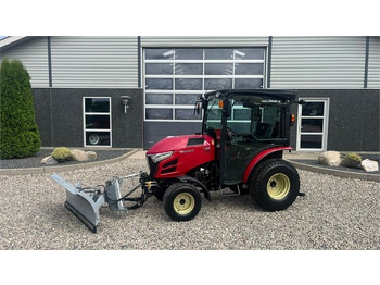 Yanmar YT 235H 4WD Snow Edition med sneplov og spreder  - Municipal tractor