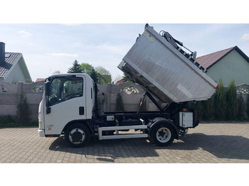 Isuzu NQR75 - Refuse truck