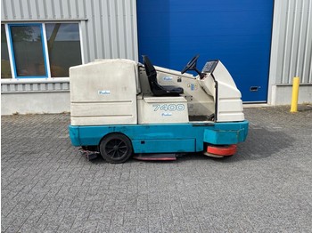 Sweeper TENNANT 7400, Schrobmachine, LPG, 1.5 meter
