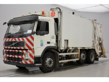 Refuse truck Volvo FM9.300 - 6x2: picture 1