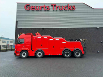 Tow truck VOLVO FMX 540