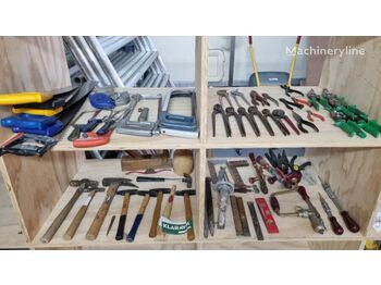 Tool/ Equipment Blandet Hammere, save, mejsler mm: picture 1
