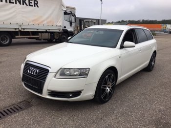 Car Audi A6 2,0 TDI Kombi , Schaltgetriebe