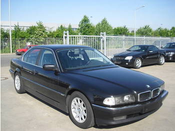 BMW 730i Gas (LPG) - Car