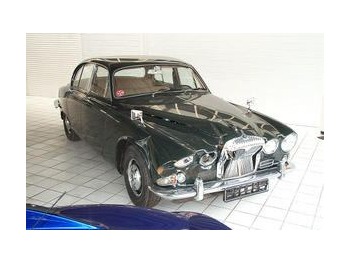 Jaguar Daimler Sovereign 4,2 - Car