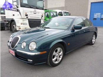 Jaguar S 3.0 V6 - Car