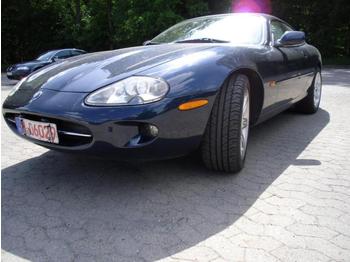 Jaguar XK8 Coupe Leder Hell + Navi + Automatik - Car