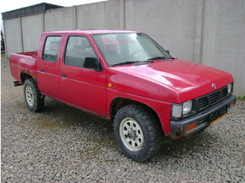 Nissan DOUBLE CAB 2.5 D - Car