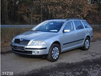 Škoda Octavia 4x4 1.9 TDI - Car