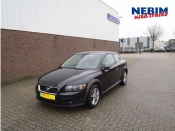 Volvo C30 2.0d Momentum - Car