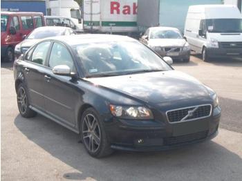 Volvo S40 - Car