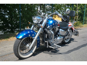 Motorcycle Honda VTX 1300: picture 1