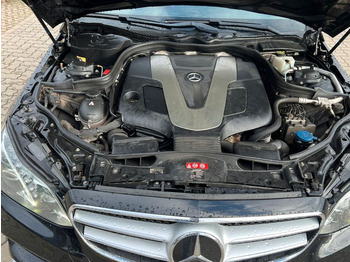 Mercedes-Benz E 350 E -Klasse T-Modell E 350 BlueTec 4Matic  - Car: picture 5