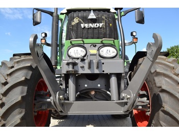 Tool/ equipment Przedni tuz / Frontkraftheber FENDT 300
