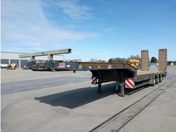 Low loader semi-trailer 2015 MAC SF3-44: picture 1