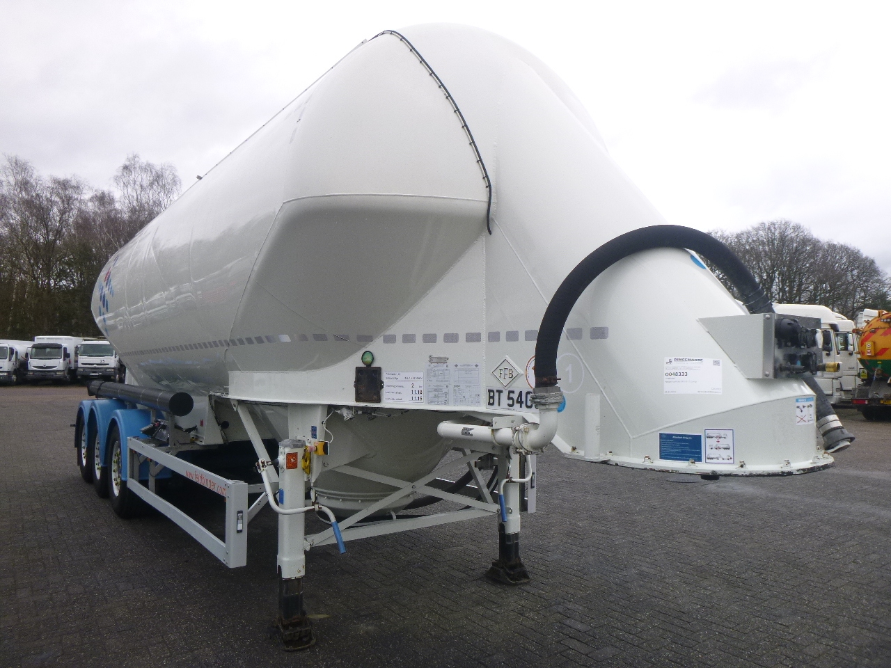 Tanker semi-trailer for transportation of flour Feldbinder Powder tank alu 36 m3 / 1 comp: picture 2