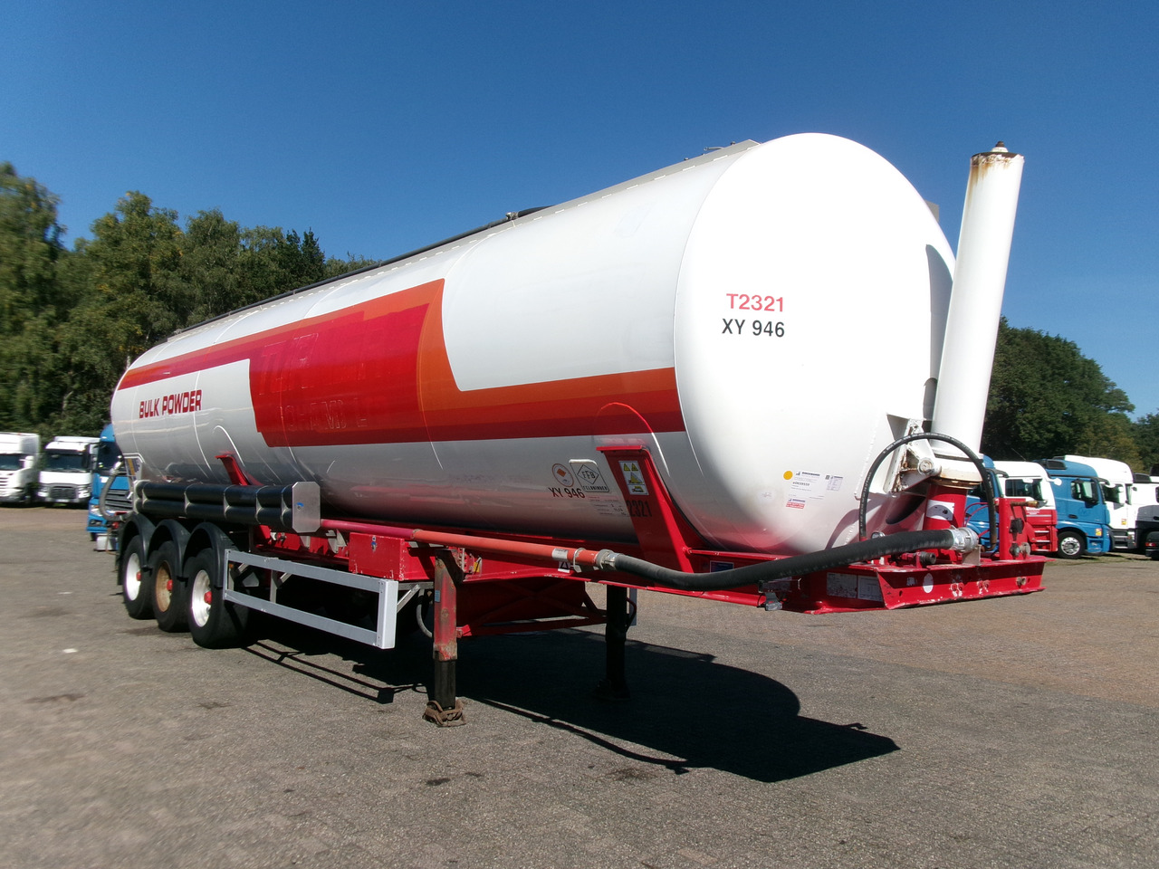 Tanker semi-trailer for transportation of flour Feldbinder Powder tank alu (tipping) 60 m3: picture 2