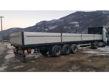 Flatbed semi-trailer ADIGE 13.60 1995