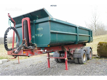 Tipper semi-trailer