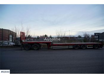 Low loader semi-trailer ISTRAIL Jumbo: picture 1