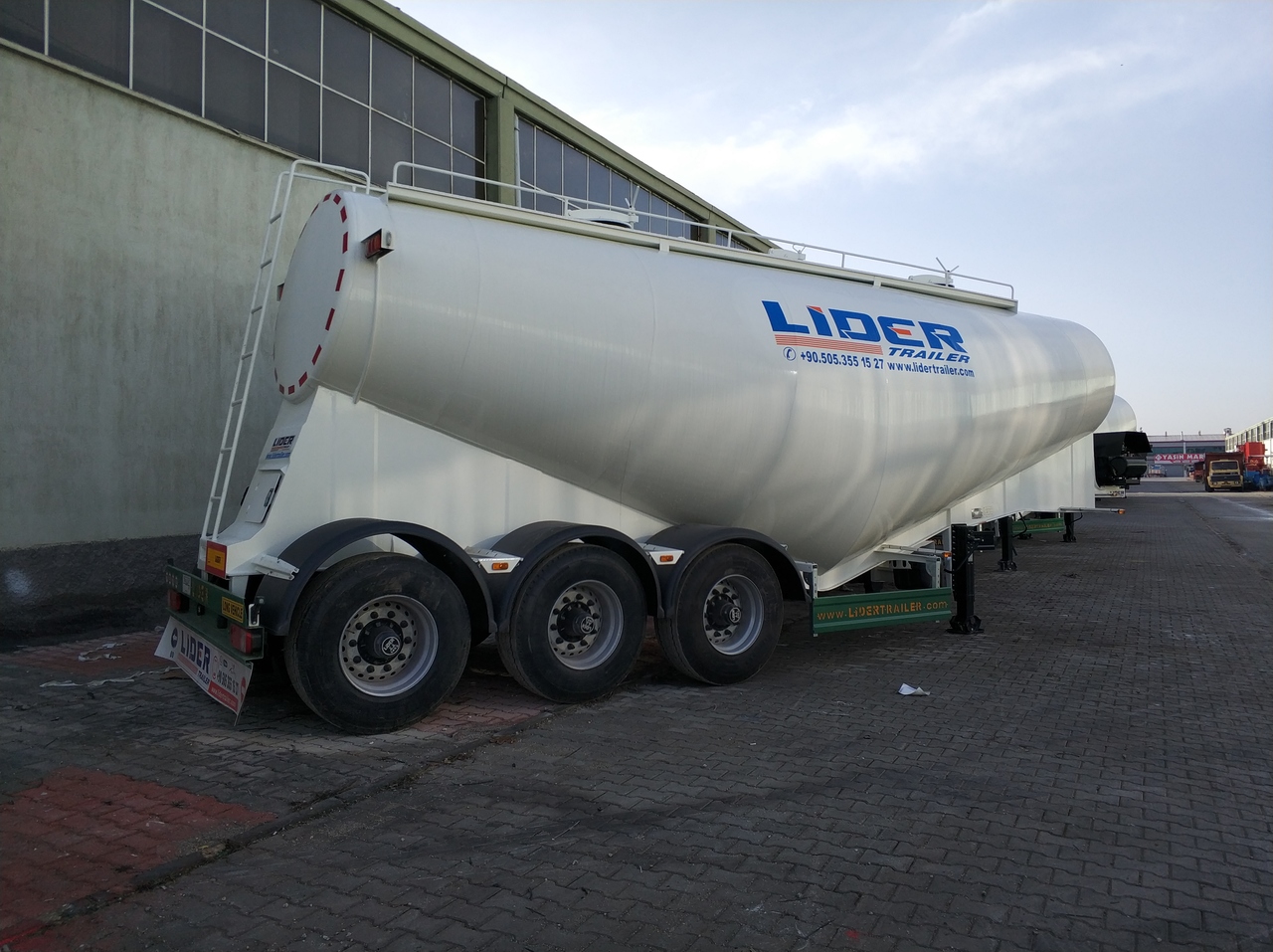 New Tanker semi-trailer for transportation of cement LIDER 2023 MODEL NEW CEMENT TANKER: picture 15