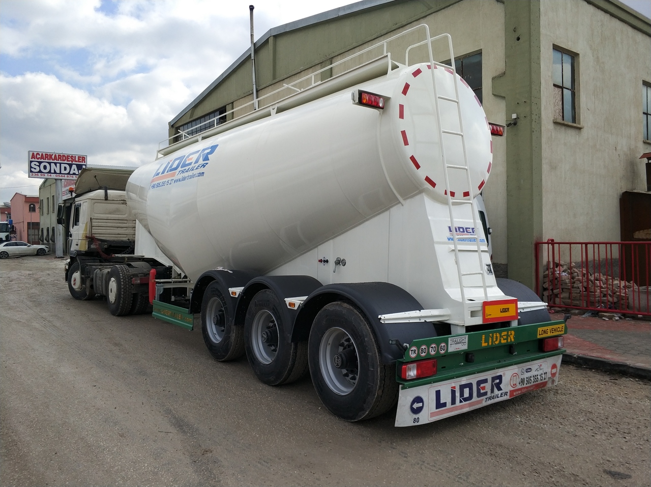 New Tanker semi-trailer for transportation of cement LIDER 2024 MODEL NEW CEMENT TANKER: picture 16