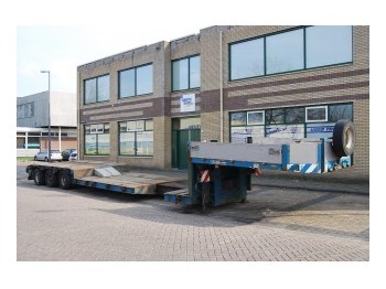 Goldhofer 3 AXLE LOW LOADER - Low loader semi-trailer