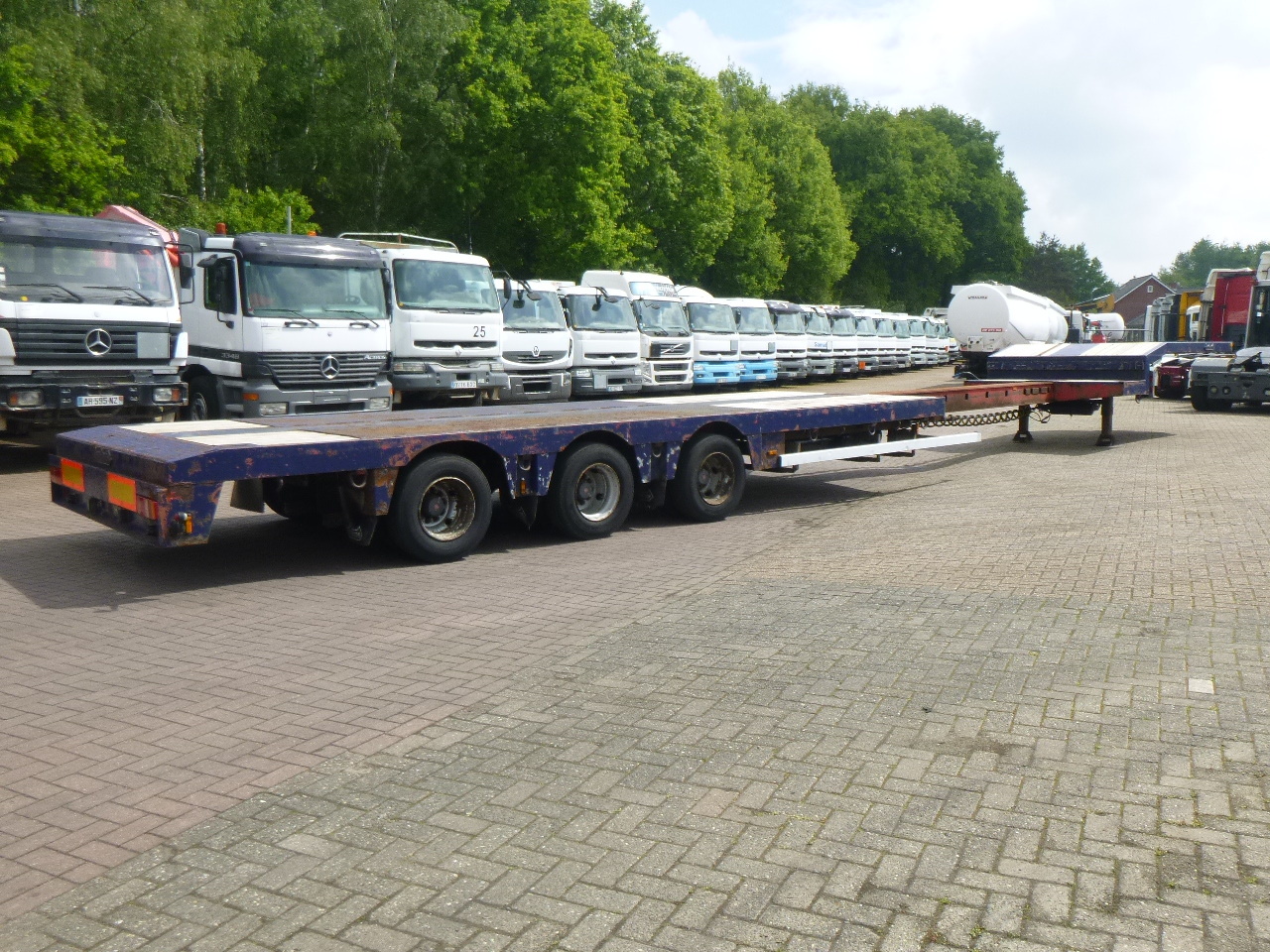 Low loader semi-trailer Nooteboom 3-axle semi-lowbed trailer OSDS-48-03V / ext. 15 m: picture 4