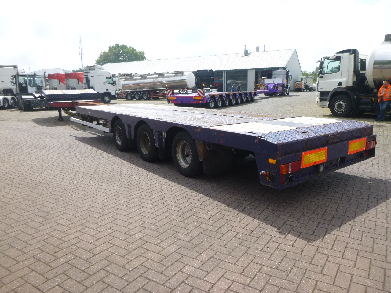 Low loader semi-trailer Nooteboom 3-axle semi-lowbed trailer OSDS-48-03V / ext. 15 m: picture 3