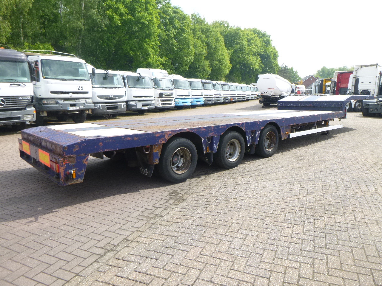 Low loader semi-trailer Nooteboom 3-axle semi-lowbed trailer OSDS-48-03V / ext. 15 m: picture 8
