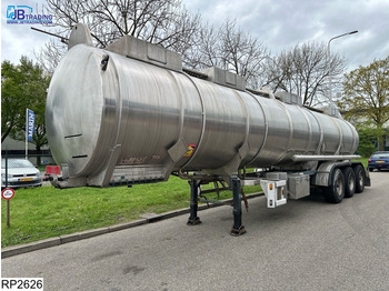 Tanker semi-trailer