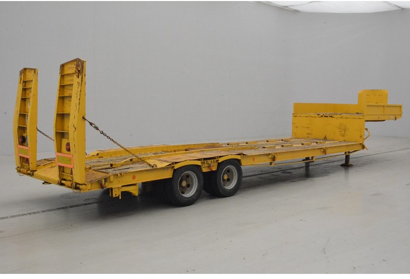 Low loader semi-trailer SERMA Low bed trailer: picture 5