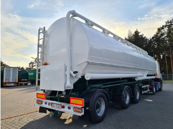 Lambrecht with suction WELGRO fodder, flour, wheat, corn, grain PASZOWOZ S - Tanker semi-trailer