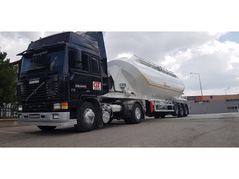 New Tanker semi-trailer for transportation of cement gt semi trailers silo trailers: picture 1
