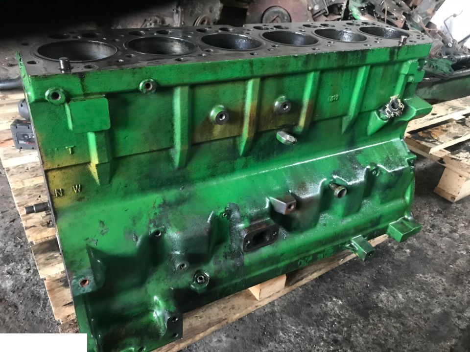 Cylinder block for Agricultural machinery Blok Silnika John Deere 6068 , R504850: picture 3
