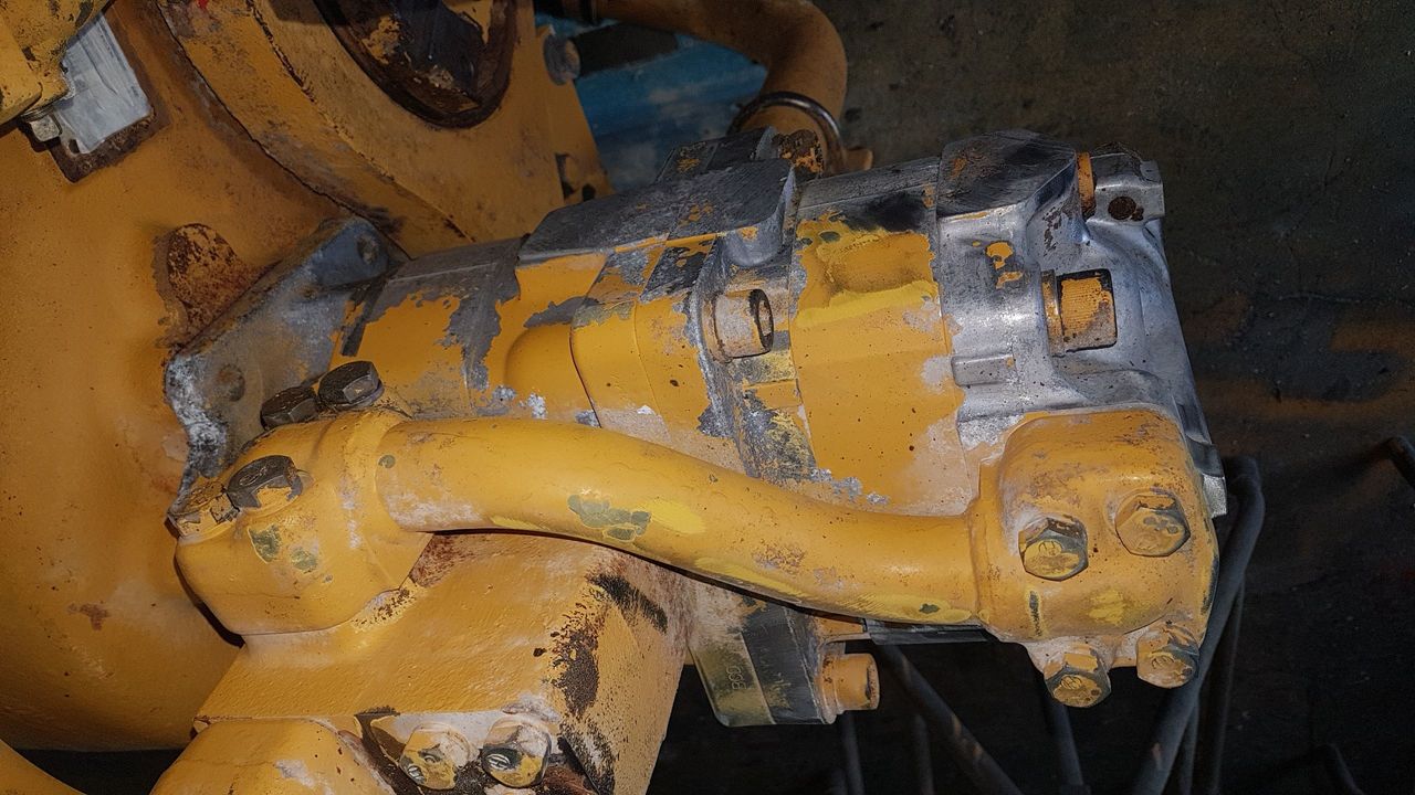 Hydraulic pump for Construction machinery Bombas Komatsu HD325.5: picture 2