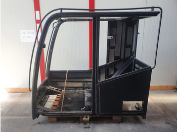 Terex Demag AC upper cabin - Cab and interior