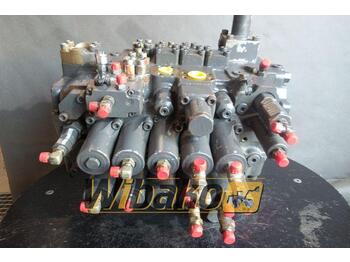 Hydraulic valve CASE