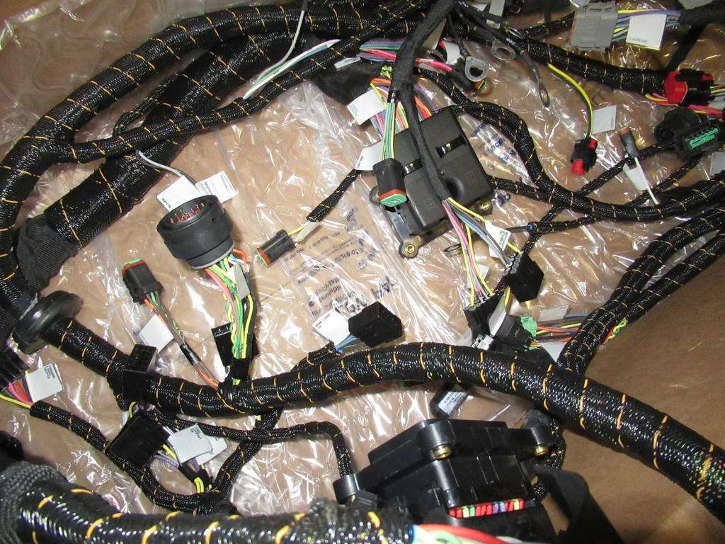 New Cables/ Wire harness for Construction machinery Caterpillar 4600170 -: picture 3