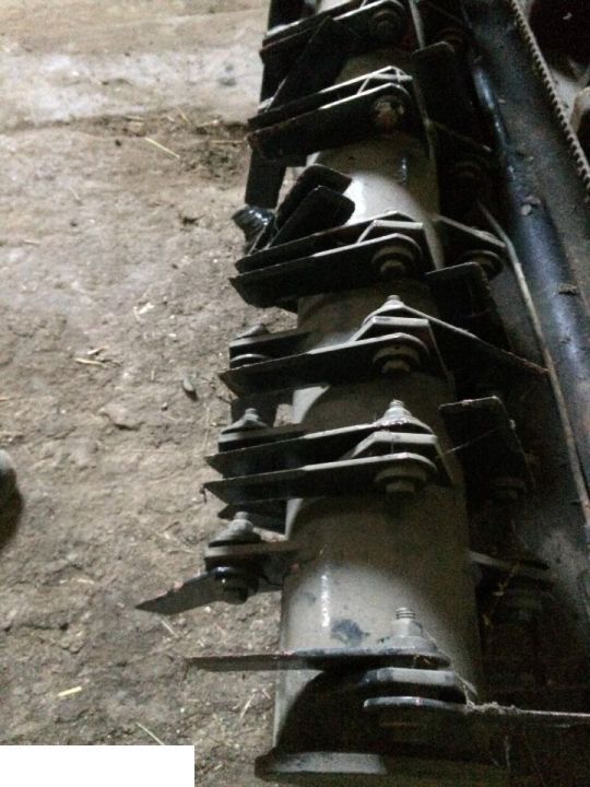 Spare parts for Combine harvester Claas Lexion 580 - Wał Sieczkarni Słomy: picture 4