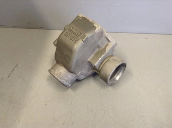 Coolant pump for Truck DAF Thermostat housing 0683339: picture 1