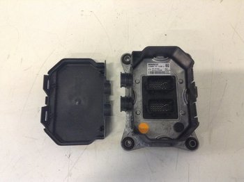 Ecu RENAULT