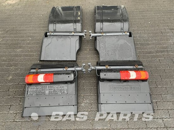 MERCEDES Antos Mudguard set Mercedes Antos 9605200019 - Fender