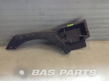 Fender RENAULT Mudguard Right 7482223396